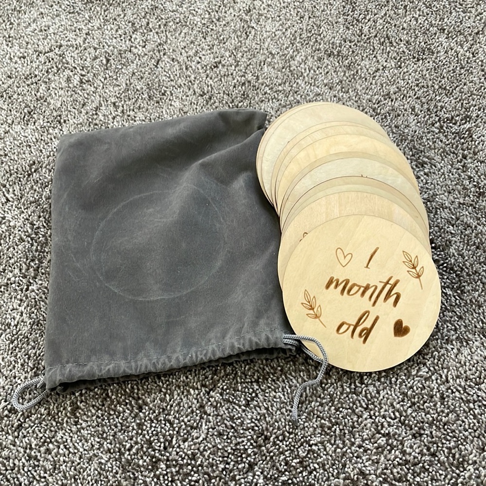 Baby wooden milestone sign